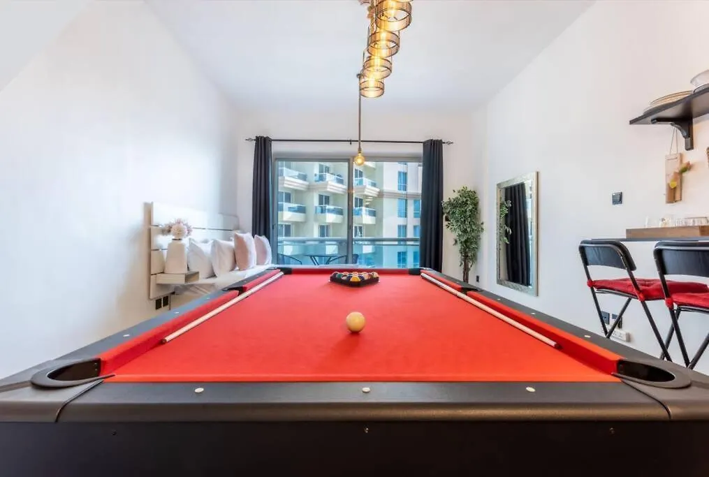 Studio With Private Jacuzzi - Damac Lagovista Dubai Apartment