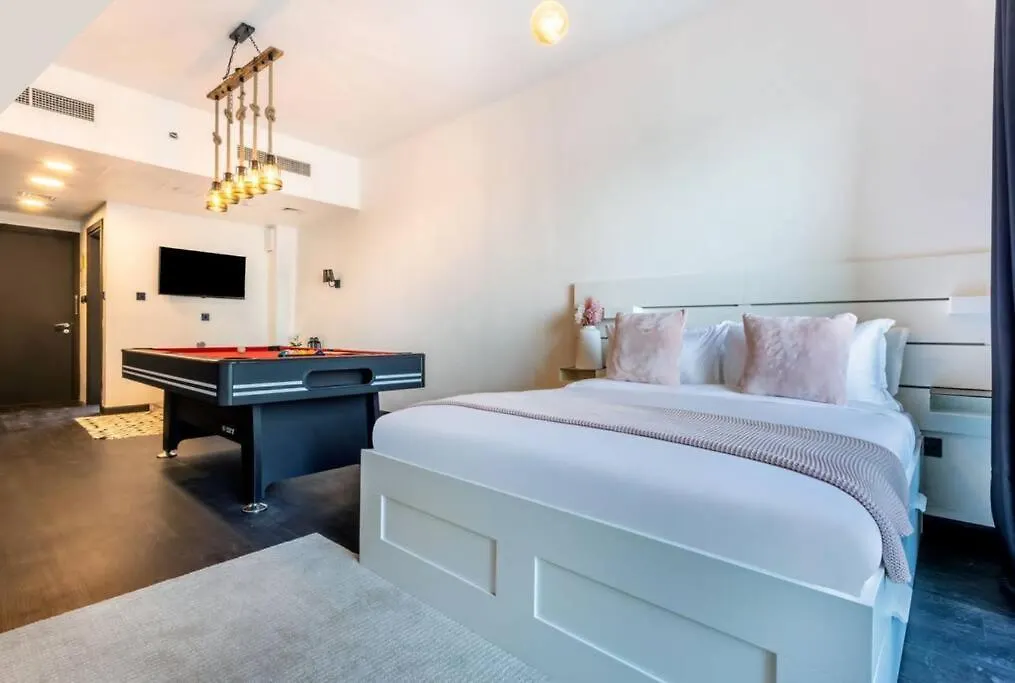Studio With Private Jacuzzi - Damac Lagovista Dubaj Zjednoczone Emiraty Arabskie